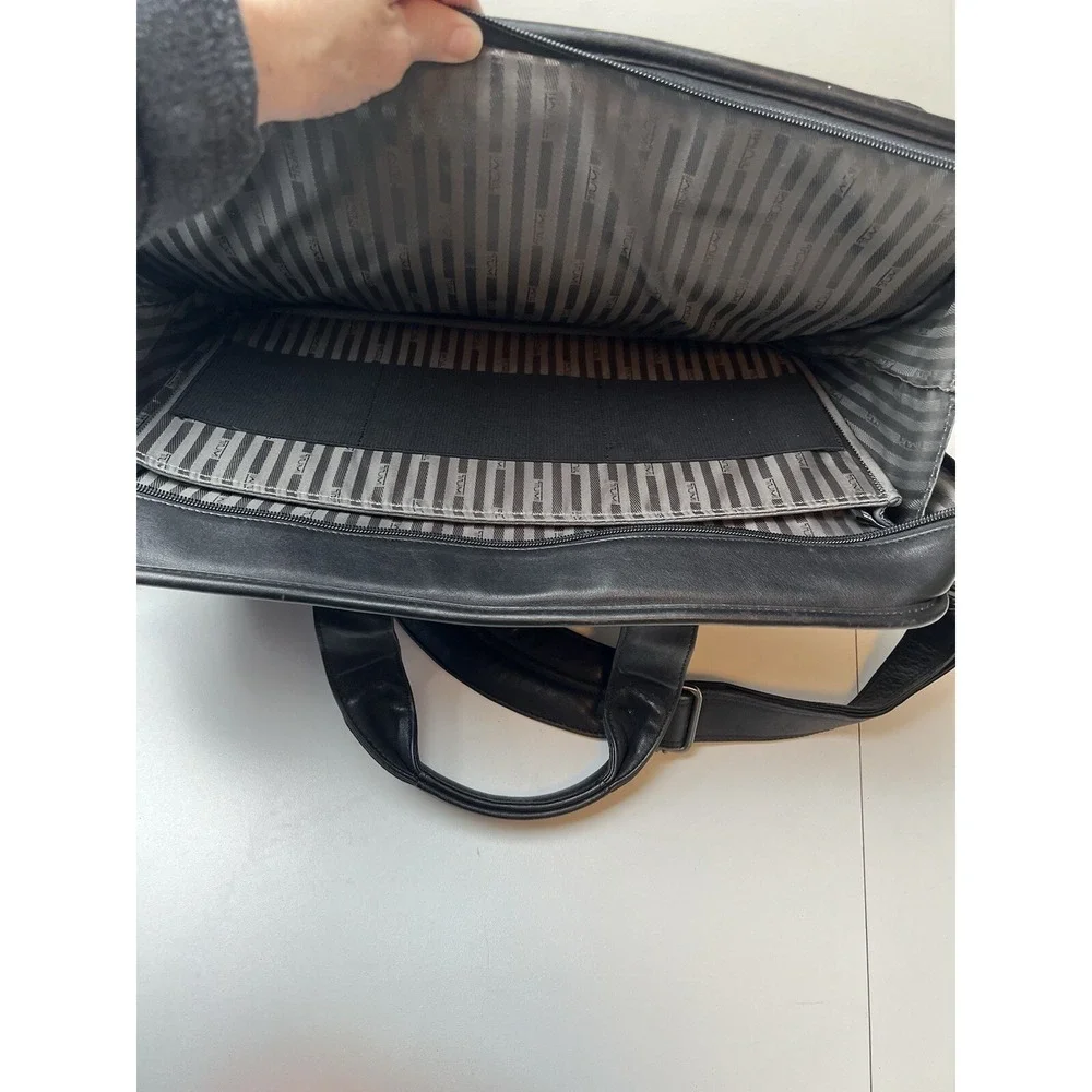 TUMI Briefcase  Laptop Bag  Leather Black  Shoulder Strap 96011D4; 96O11D4